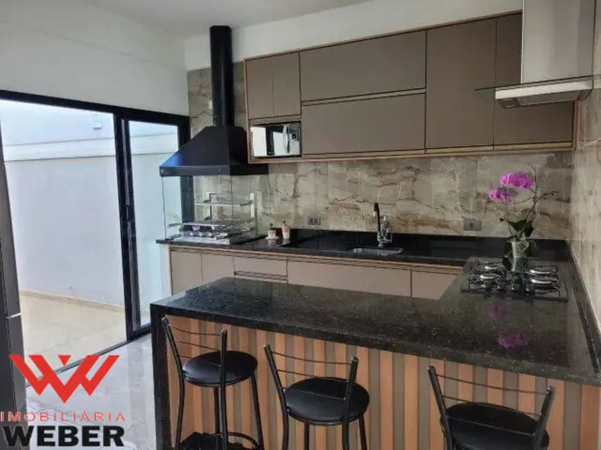 Casa com 3 quartos à venda, 161m2 em Wanel Ville, Sorocaba - SP - imagem 8 Foto 8 de Casa com 3 quartos à venda, 161m2 em Wanel Ville, Sorocaba - SP