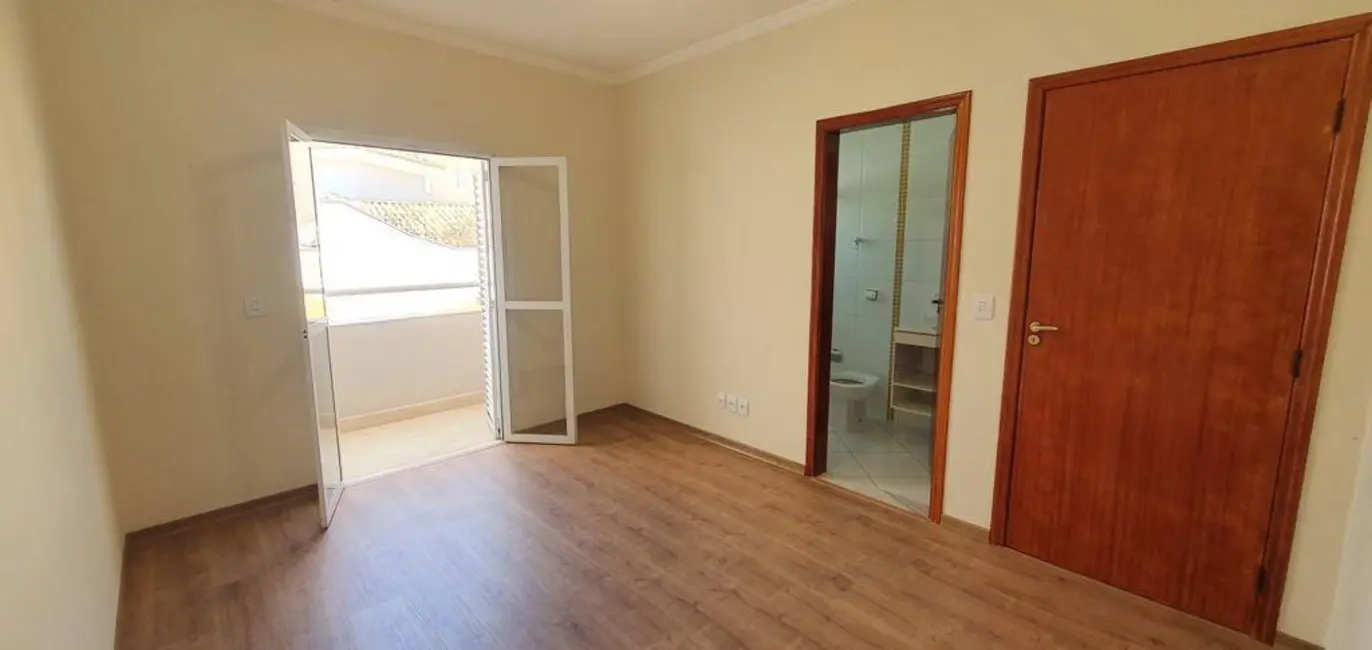 Casa de Condomínio com 3 quartos à venda, 250m2 em Parque Residencial Villa dos Inglezes, Sorocaba - SP - imagem 7 Foto 7 de Casa de Condomínio com 3 quartos à venda, 250m2 em Parque Residencial Villa dos Inglezes, Sorocaba - SP