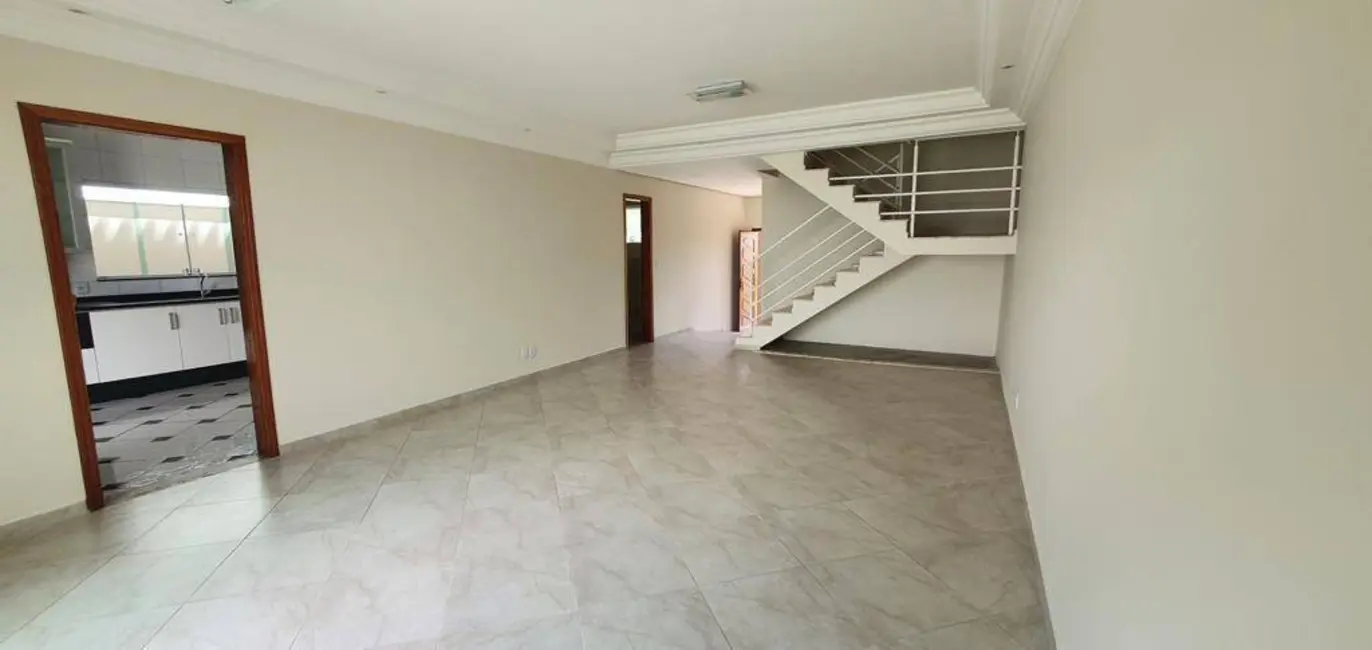 Foto 1 de Casa de Condomínio com 3 quartos à venda, 250m2 em Parque Residencial Villa dos Inglezes, Sorocaba - SP