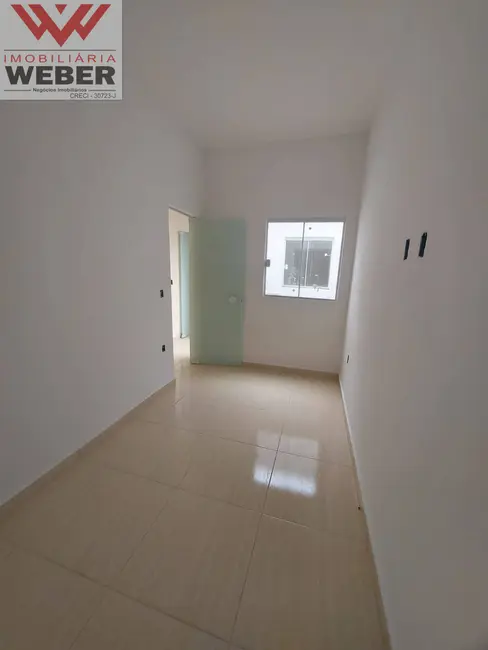Foto 2 de Casa com 2 quartos à venda, 55m2 em Jardim dos Pássaros, Sorocaba - SP