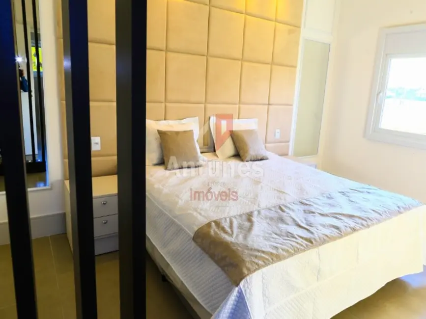 Casa com 4 quartos à venda, 230m2 em Tramandai - RS - imagem 6 Foto 6 de Casa com 4 quartos à venda, 230m2 em Tramandai - RS