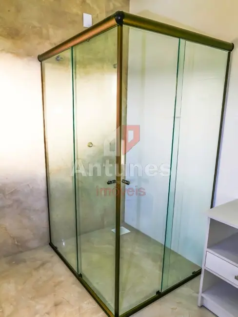 Casa com 4 quartos à venda, 230m2 em Tramandai - RS - imagem 4 Foto 4 de Casa com 4 quartos à venda, 230m2 em Tramandai - RS