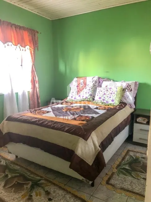 Casa com 3 quartos à venda, 110m2 em Vila Fátima, Cachoeirinha - RS - imagem 6 Foto 6 de Casa com 3 quartos à venda, 110m2 em Vila Fátima, Cachoeirinha - RS