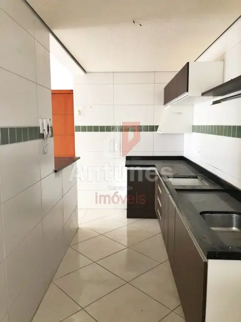 Apartamento com 2 quartos à venda, 75m2 em Vila Monte Carlo, Cachoeirinha - RS - imagem 8 Foto 8 de Apartamento com 2 quartos à venda, 75m2 em Vila Monte Carlo, Cachoeirinha - RS