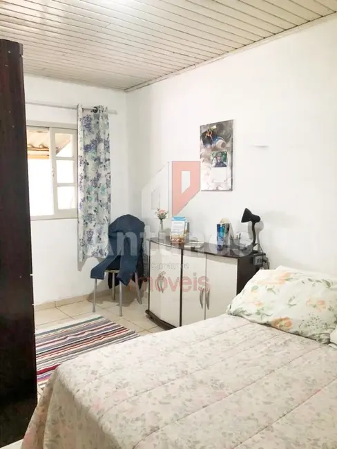 Foto 3 de Casa com 2 quartos à venda, 300m2 em Vila Cachoeirinha, Cachoeirinha - RS