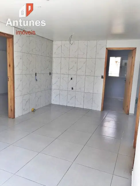 Foto 2 de Casa com 3 quartos à venda, 300m2 em Vila Monte Carlo, Cachoeirinha - RS