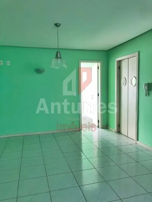 Casa com 3 quartos à venda, 265m2 em Estância Velha, Canoas - RS - imagem 3 Foto 3 de Casa com 3 quartos à venda, 265m2 em Estância Velha, Canoas - RS
