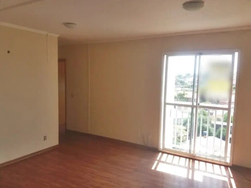 Foto 4 de Apartamento com 3 quartos à venda, 80m2 em Vila Vista Alegre, Cachoeirinha - RS