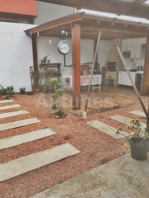 Foto 5 de Casa com 3 quartos à venda, 160m2 em Santa Cruz, Gravatai - RS