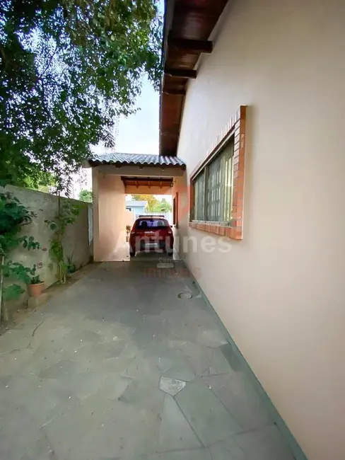 Foto 2 de Casa com 2 quartos à venda, 98m2 em Vila Eunice Velha, Cachoeirinha - RS