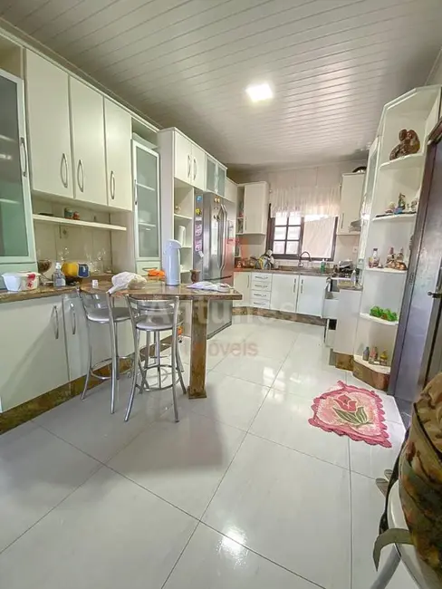 Foto 5 de Casa com 3 quartos à venda, 125m2 em Vila Silveira Martins, Cachoeirinha - RS