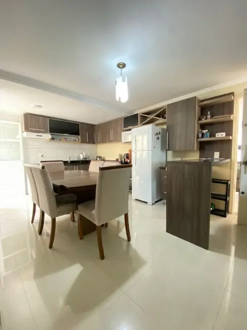 Foto 4 de Apartamento com 2 quartos à venda, 85m2 em Parque da Matriz, Cachoeirinha - RS