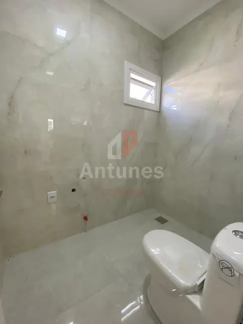 Foto 22 de Casa de Condomínio com 3 quartos à venda, 200m2 em Cachoeirinha - RS