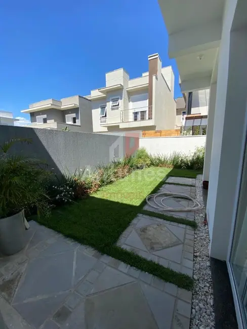 Foto 5 de Casa de Condomínio com 3 quartos à venda, 200m2 em Cachoeirinha - RS