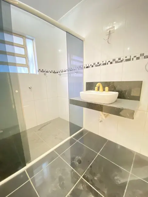 Foto 8 de Casa com 5 quartos à venda, 250m2 em Vila Eunice Nova, Cachoeirinha - RS