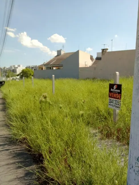 Foto 1 de Terreno / Lote à venda, 447m2 em Cachoeirinha - RS