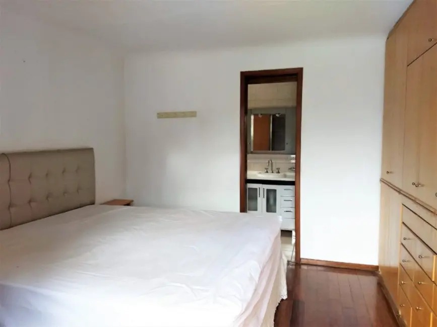 Apartamento com 2 quartos à venda, 194m2 em Petrópolis, Porto Alegre - RS - imagem 9 Foto 9 de Apartamento com 2 quartos à venda, 194m2 em Petrópolis, Porto Alegre - RS