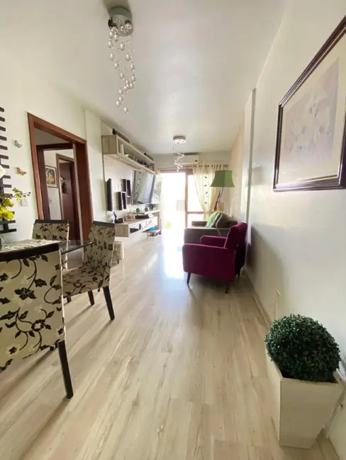 Foto 2 de Apartamento com 2 quartos à venda, 68m2 em Vila Regina, Cachoeirinha - RS
