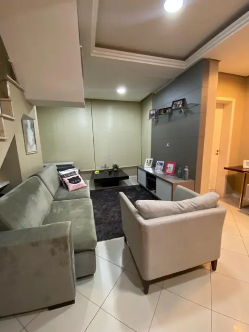 Foto 9 de Apartamento com 3 quartos à venda, 172m2 em Vila Eunice Nova, Cachoeirinha - RS