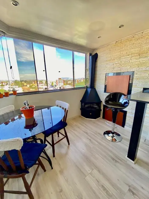 Foto 8 de Apartamento com 2 quartos à venda, 80m2 em Cachoeirinha - RS