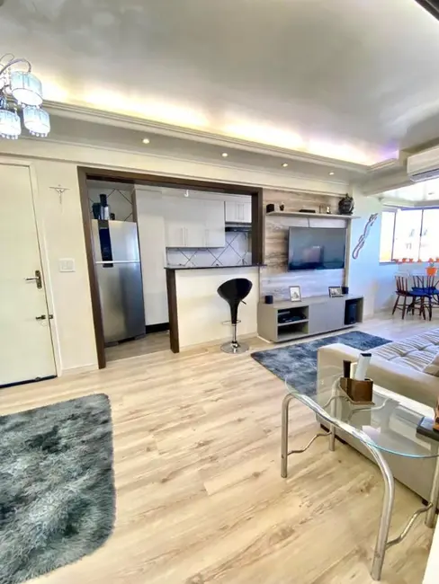 Foto 5 de Apartamento com 2 quartos à venda, 80m2 em Cachoeirinha - RS