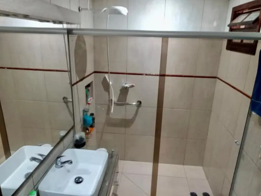 Casa com 2 quartos à venda, 102m2 em Loteamento Vila Rica, Gravatai - RS - imagem 6 Foto 6 de Casa com 2 quartos à venda, 102m2 em Loteamento Vila Rica, Gravatai - RS
