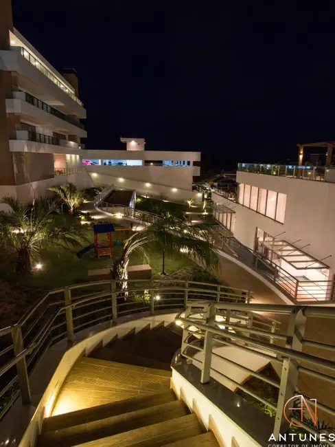 Foto 3 de Apartamento com 4 quartos à venda, 128m2 em Bombinhas - SC