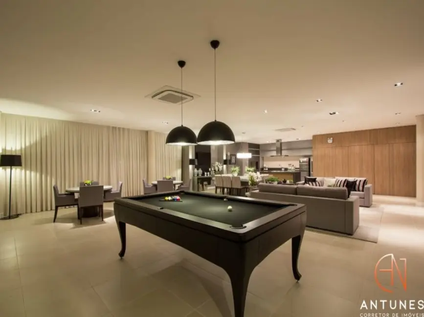 Foto 8 de Apartamento com 4 quartos à venda, 128m2 em Bombinhas - SC