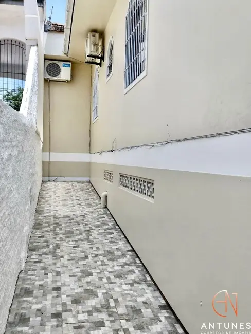 Foto 9 de Casa com 3 quartos à venda, 154m2 em Barreiros, Sao Jose - SC