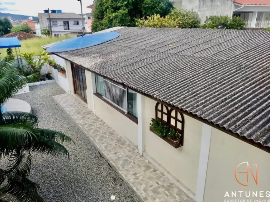 Foto 7 de Casa com 3 quartos à venda, 154m2 em Barreiros, Sao Jose - SC