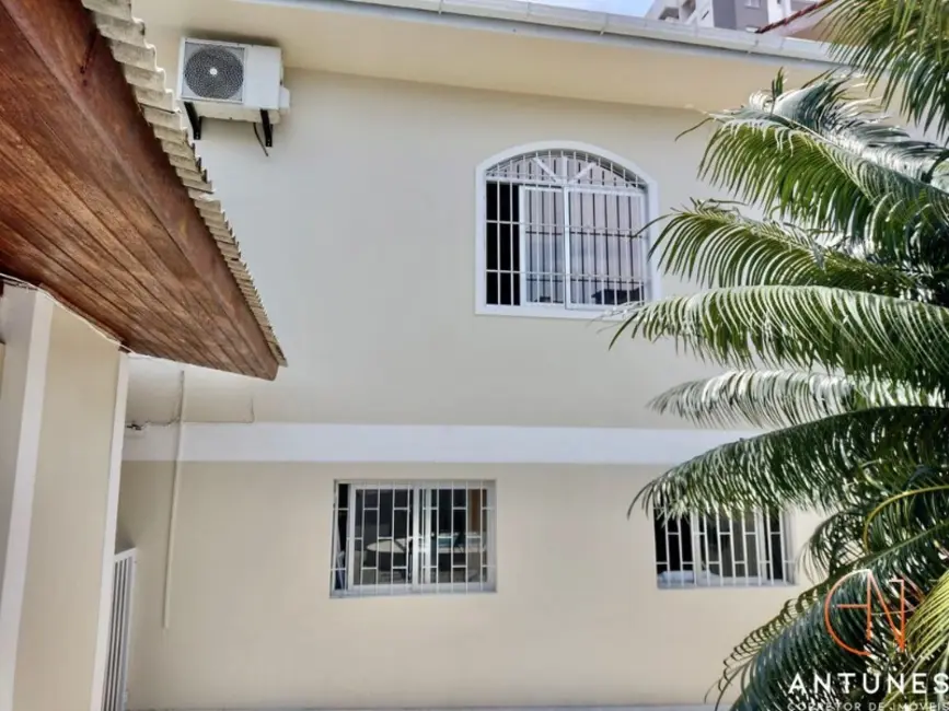 Foto 8 de Casa com 3 quartos à venda, 154m2 em Barreiros, Sao Jose - SC