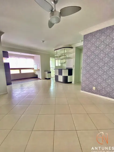 Apartamento com 3 quartos à venda, 100m2 em Estreito, Florianopolis - SC - imagem 4 Foto 4 de Apartamento com 3 quartos à venda, 100m2 em Estreito, Florianopolis - SC