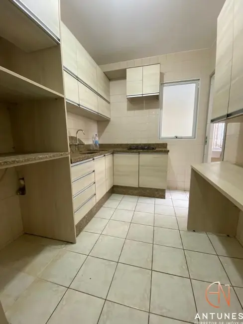 Apartamento com 3 quartos à venda, 98m2 em Centro, Florianopolis - SC - imagem 4 Foto 4 de Apartamento com 3 quartos à venda, 98m2 em Centro, Florianopolis - SC