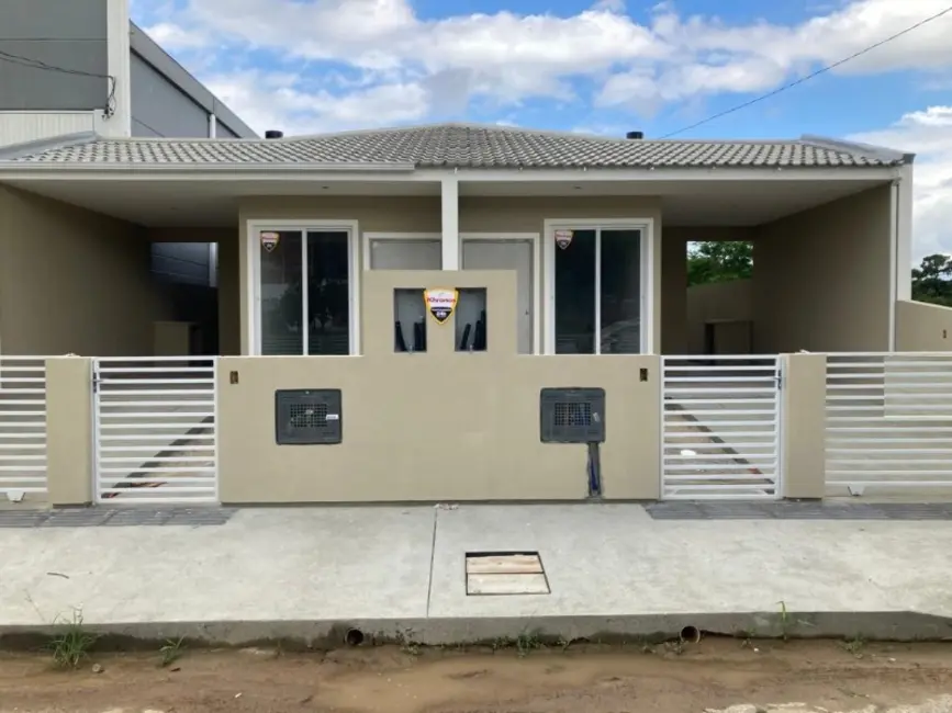 Foto 1 de Casa com 3 quartos à venda, 94m2 em Sertão do Maruim, Sao Jose - SC