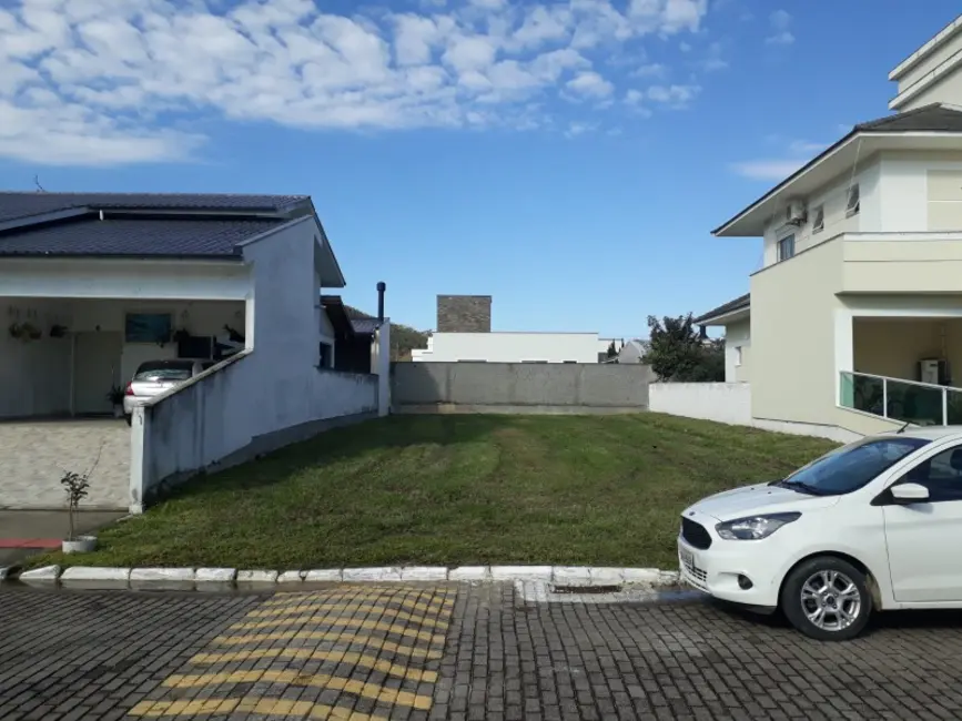 Foto 6 de Terreno / Lote à venda, 300m2 em Praia de Fora, Palhoca - SC