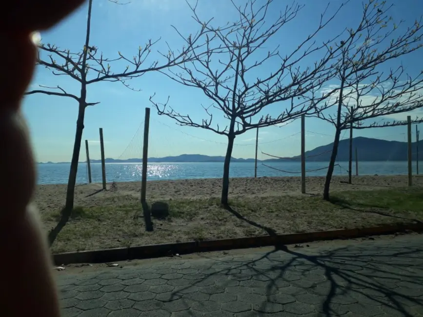 Foto 8 de Terreno / Lote à venda, 300m2 em Praia de Fora, Palhoca - SC