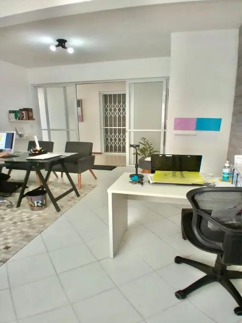 Foto 3 de Sala Comercial à venda, 23m2 em Barreiros, Sao Jose - SC