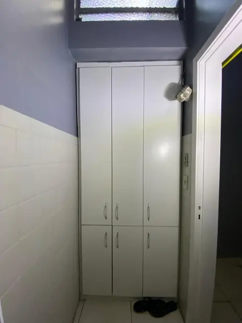 Loja à venda e para alugar, 27m2 em Independência, Porto Alegre - RS - imagem 7 Foto 7 de Loja à venda e para alugar, 27m2 em Independência, Porto Alegre - RS