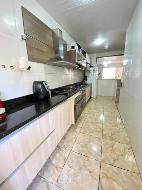 Casa de Condomínio com 3 quartos à venda, 120m2 em Cachoeirinha - RS - imagem 6 Foto 6 de Casa de Condomínio com 3 quartos à venda, 120m2 em Cachoeirinha - RS