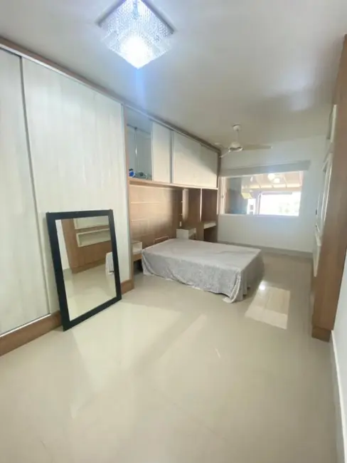 Foto 20 de Casa com 3 quartos à venda, 350m2 em Vila Bom Princípio, Cachoeirinha - RS
