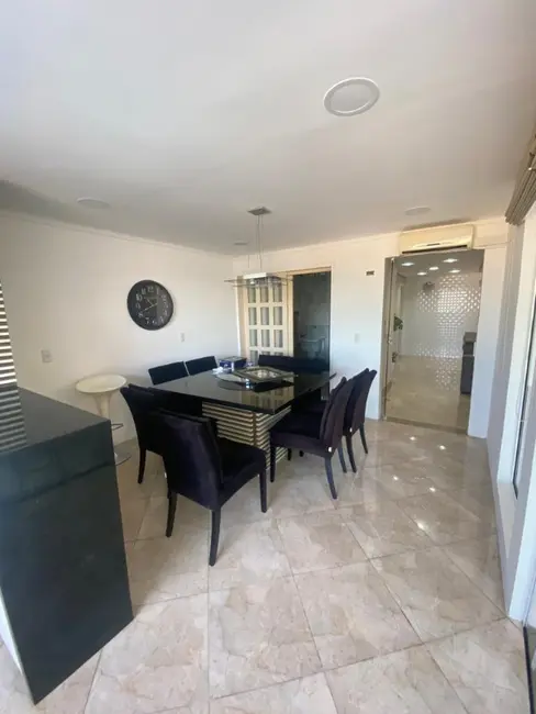 Foto 16 de Casa com 3 quartos à venda, 350m2 em Vila Bom Princípio, Cachoeirinha - RS
