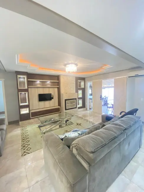 Foto 13 de Casa com 3 quartos à venda, 350m2 em Vila Bom Princípio, Cachoeirinha - RS