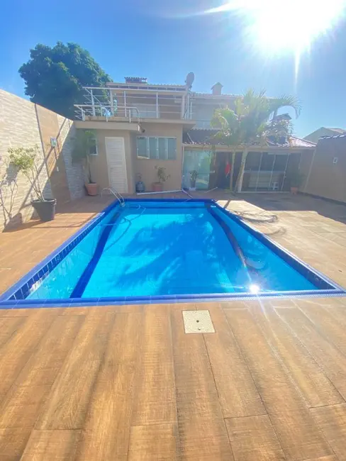 Casa com 3 quartos à venda, 350m2 em Vila Bom Princípio, Cachoeirinha - RS - imagem 1 Foto 1 de Casa com 3 quartos à venda, 350m2 em Vila Bom Princípio, Cachoeirinha - RS