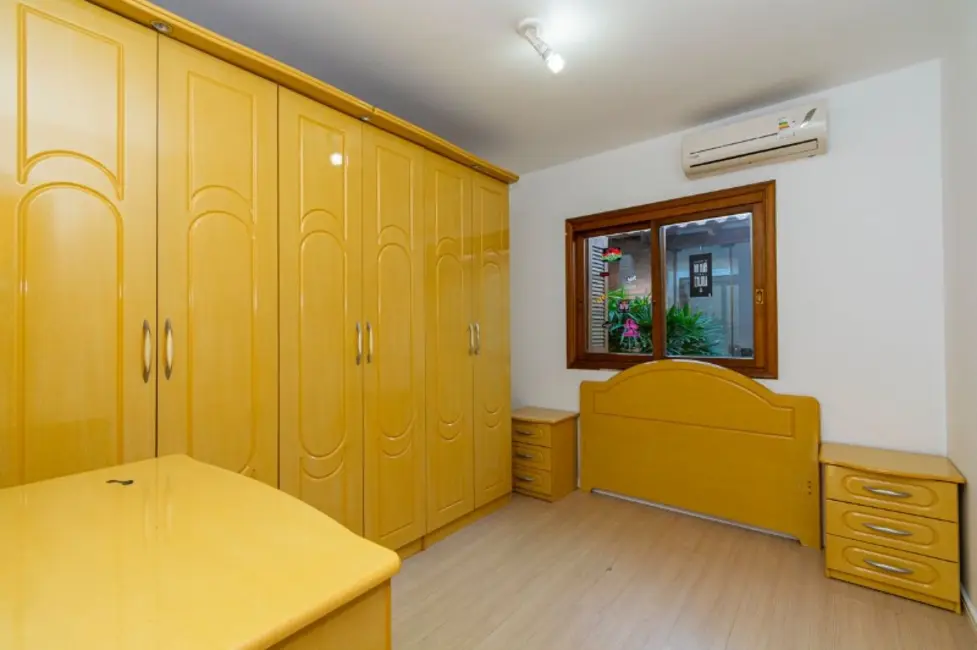 Foto 9 de Casa com 3 quartos à venda, 105m2 em Cachoeirinha - RS