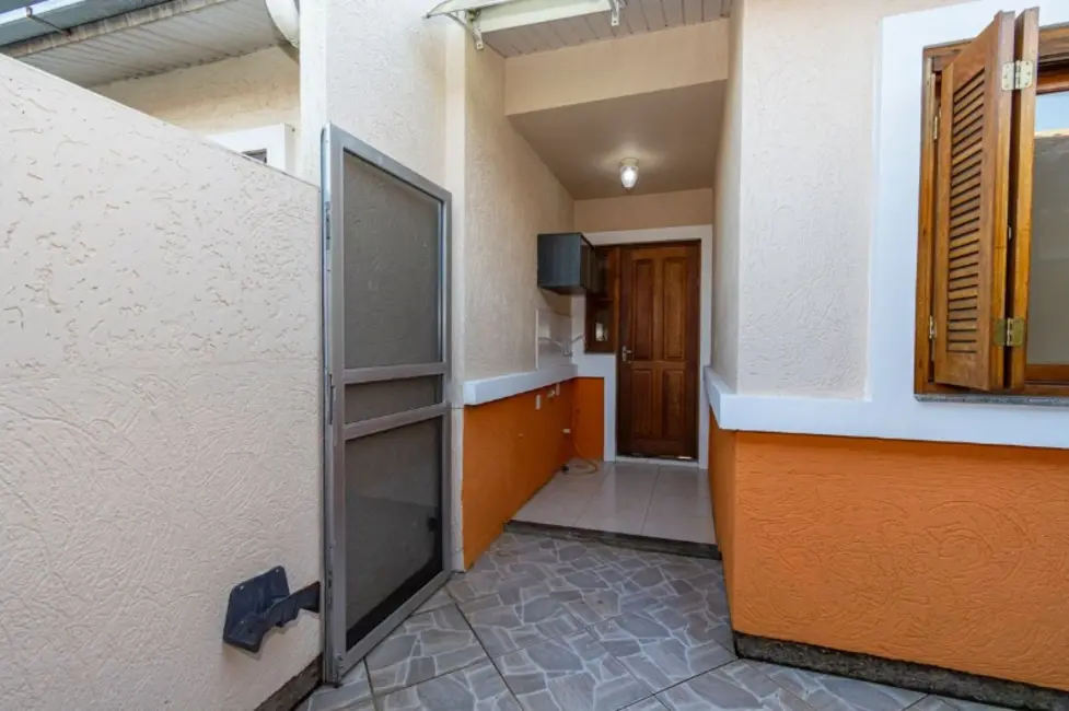 Foto 5 de Casa com 3 quartos à venda, 105m2 em Cachoeirinha - RS