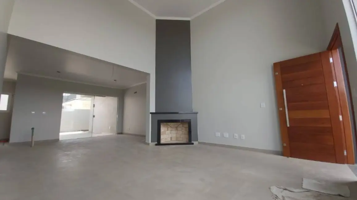 Casa com 3 quartos à venda, 136m2 em Cachoeirinha - RS - imagem 4 Foto 4 de Casa com 3 quartos à venda, 136m2 em Cachoeirinha - RS