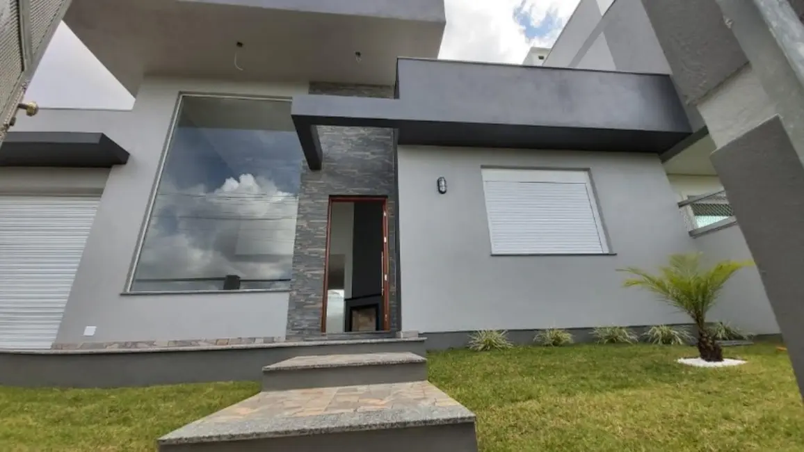 Foto 1 de Casa com 3 quartos à venda, 136m2 em Cachoeirinha - RS