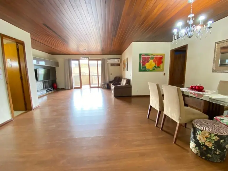Foto 1 de Apartamento com 3 quartos à venda, 167m2 em Vila Eunice Nova, Cachoeirinha - RS