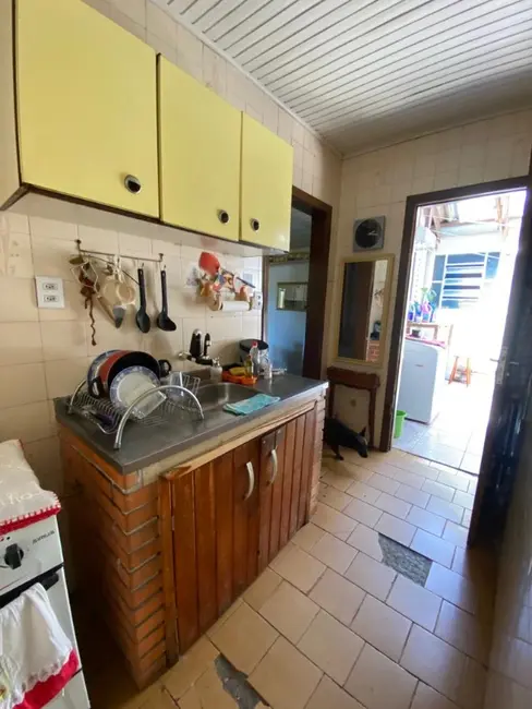 Foto 4 de Casa com 2 quartos à venda, 100m2 em Parque da Matriz, Cachoeirinha - RS