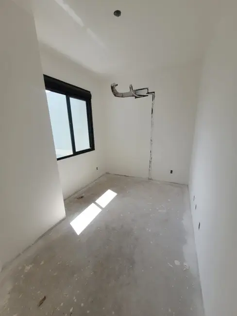 Foto 9 de Casa com 3 quartos à venda, 90m2 em Parque da Matriz, Cachoeirinha - RS